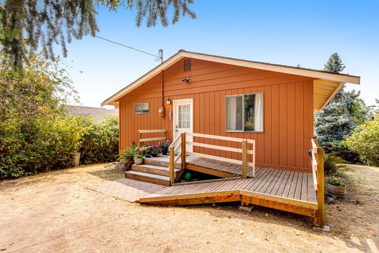 Sundown Memory Lane Cabin Camano Dış mekan fotoğraf